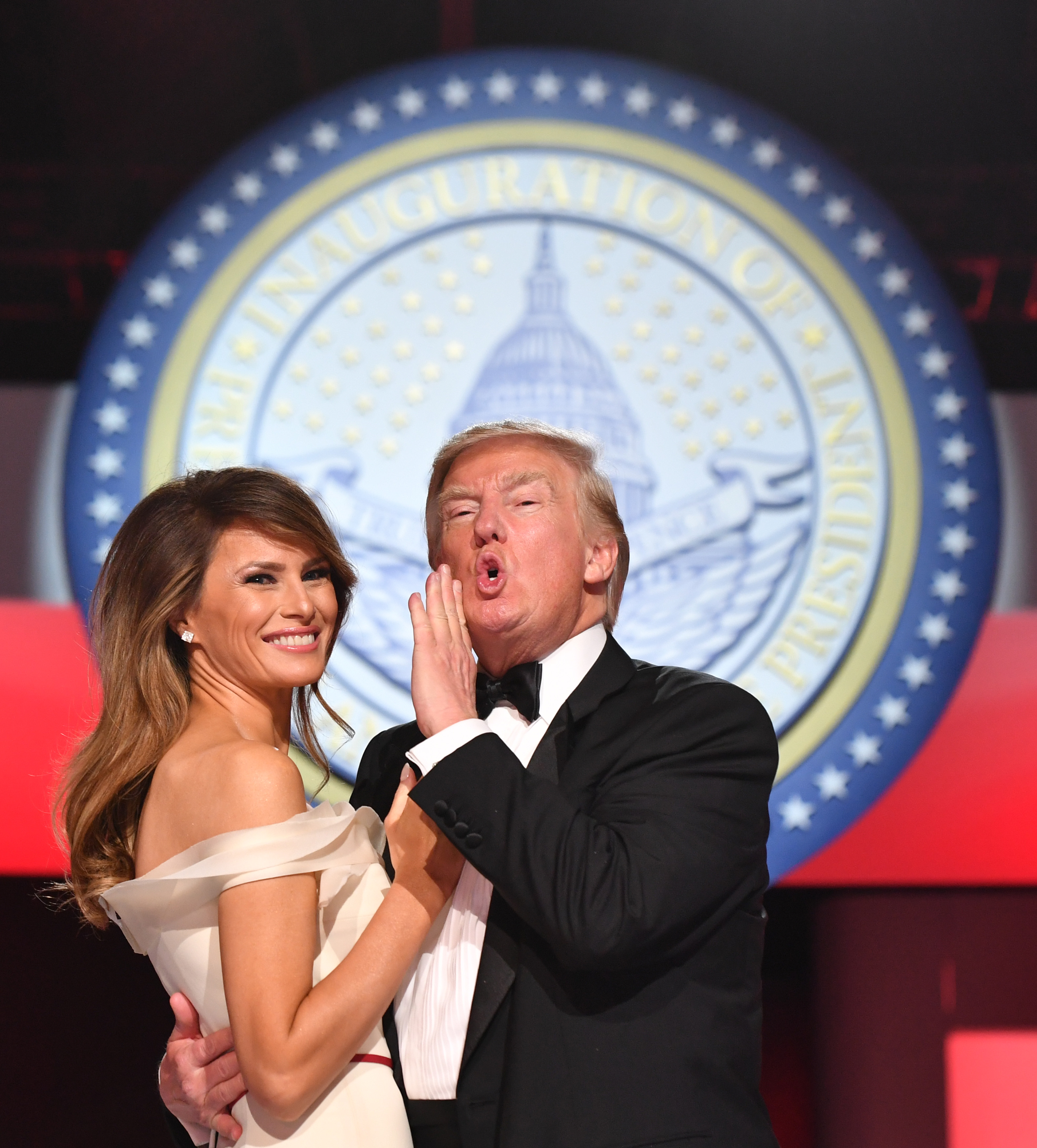 Melania Trumpın tarzı gündem oldu Melania Trumpın tarzı gündem oldu